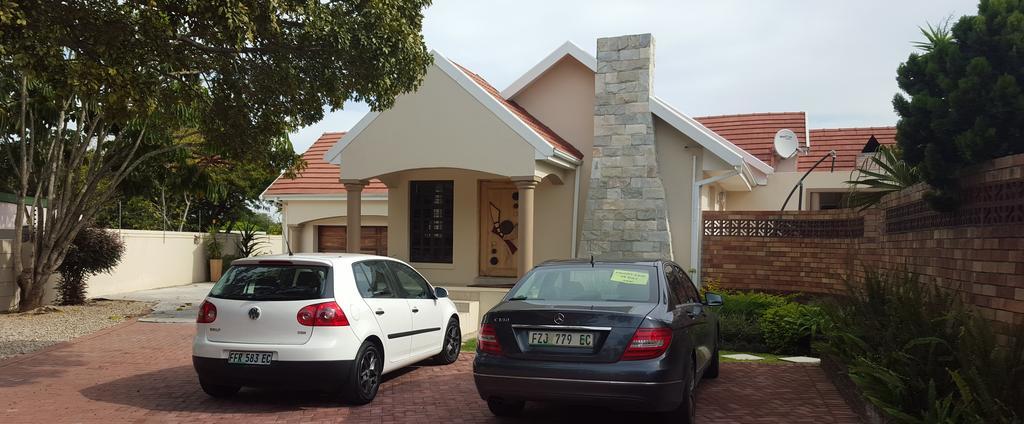 Bhotani-On-Bax Bed & Breakfast Port Elizabeth Exterior photo